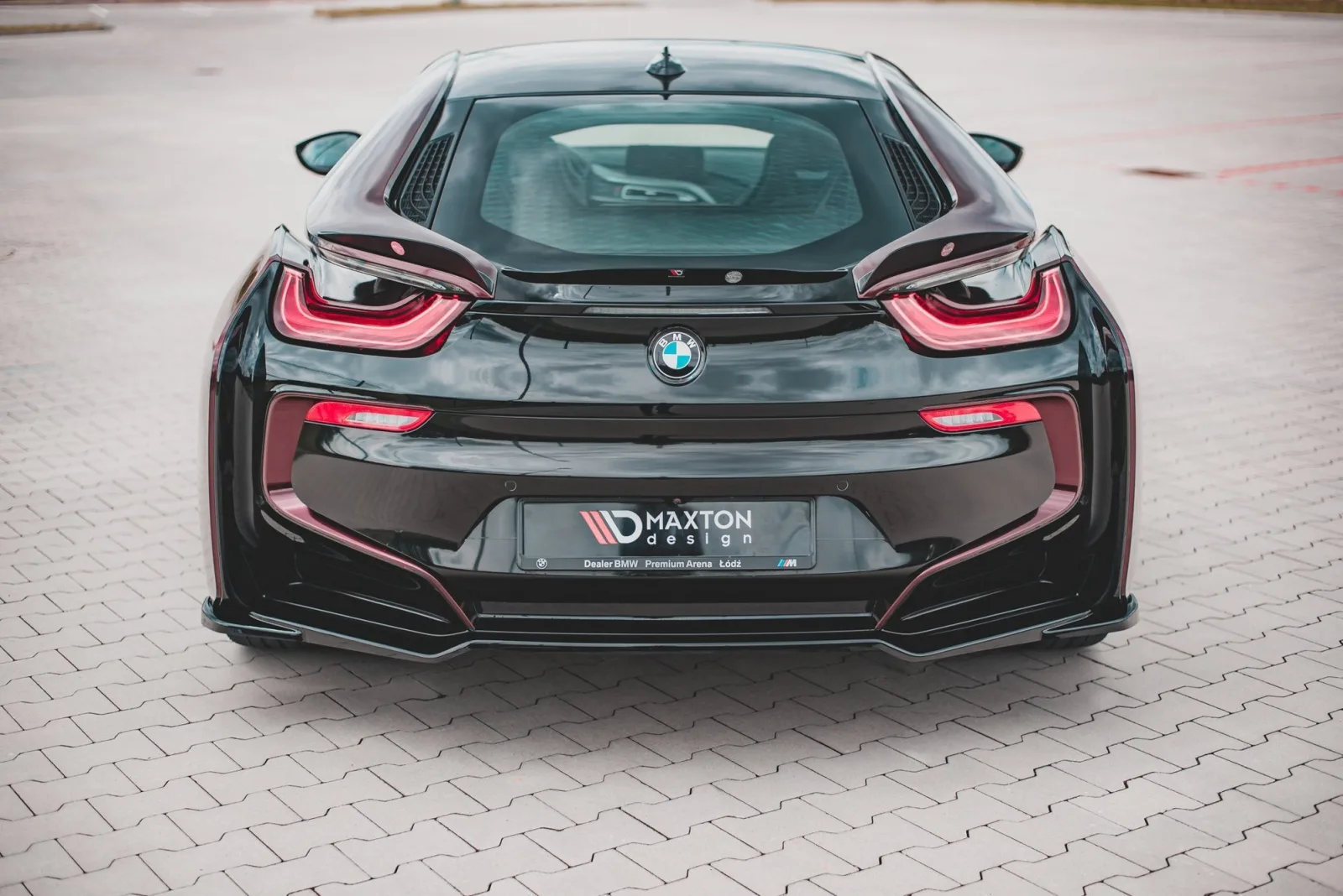 Rear Splitter compatible with BMW i8