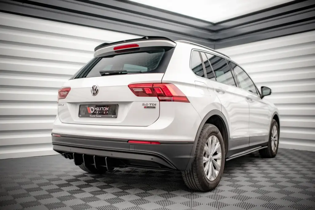 Rear Diffuser Street Pro compatible with Volkswagen Tiguan Mk2