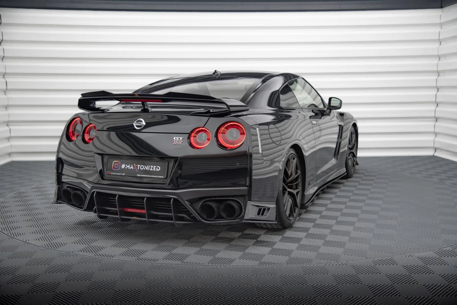 Rear Diffuser Street Pro compatible with Nissan GTR R35 Facelift