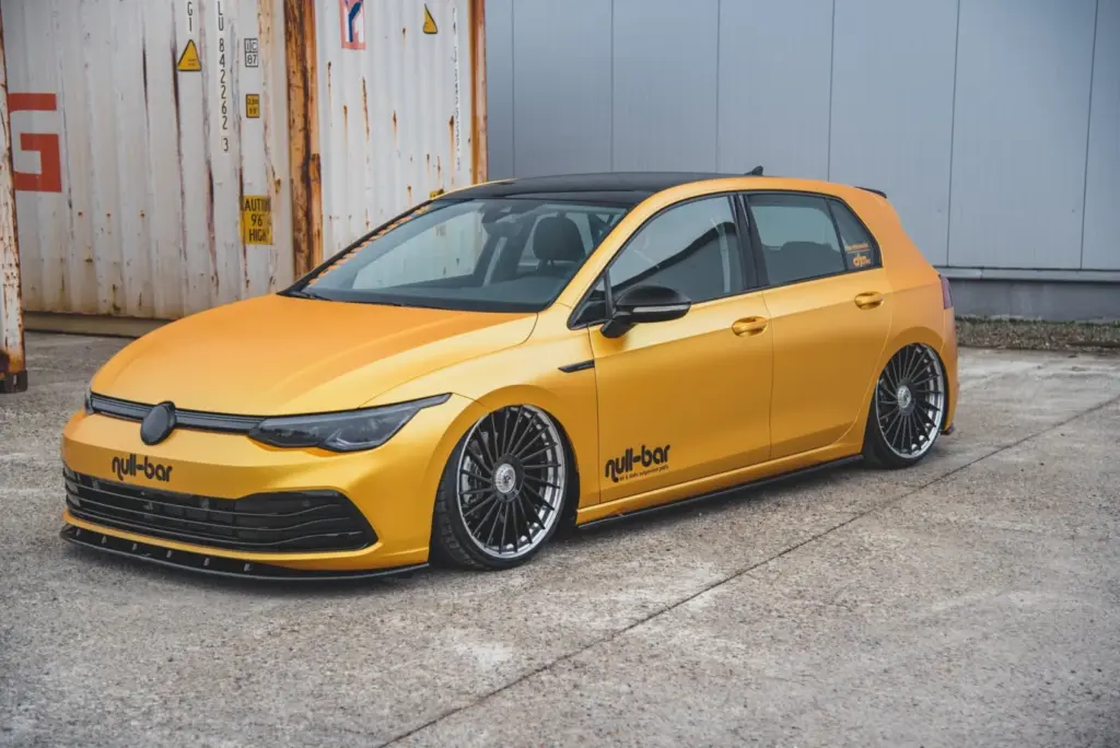 Side Skirts Diffusers V.1 compatible with Volkswagen Golf Mk8