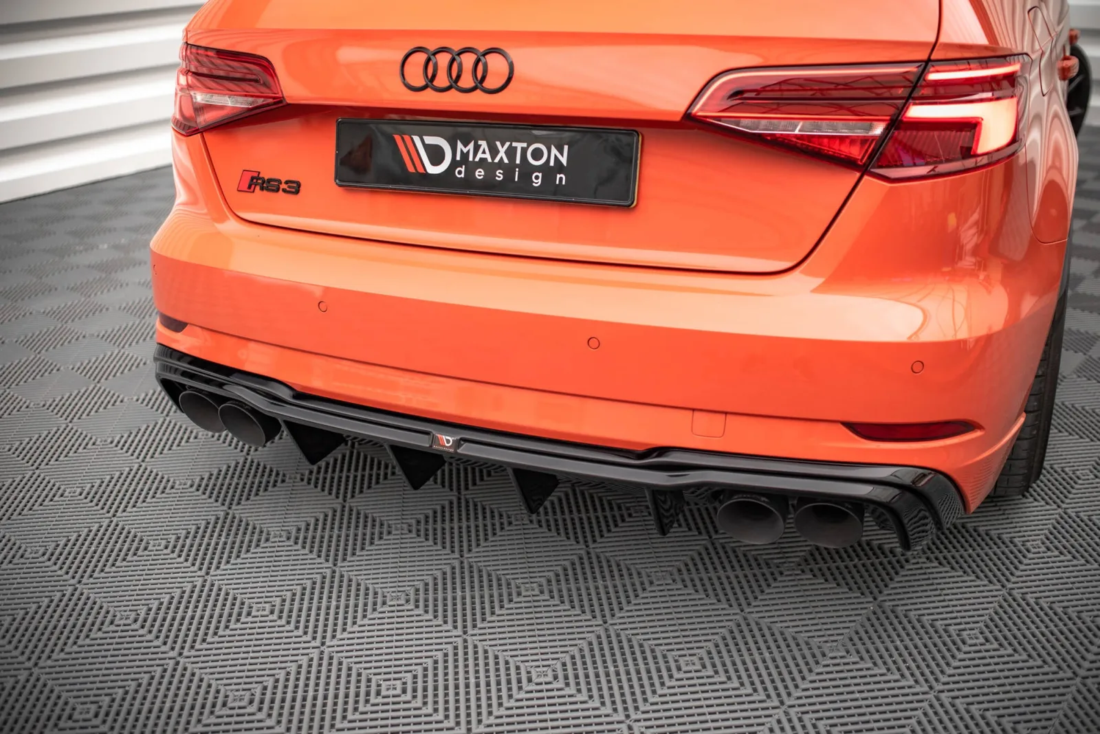 Rear Valance V.2 compatible with Audi RS3 Sportback 8V Facelift