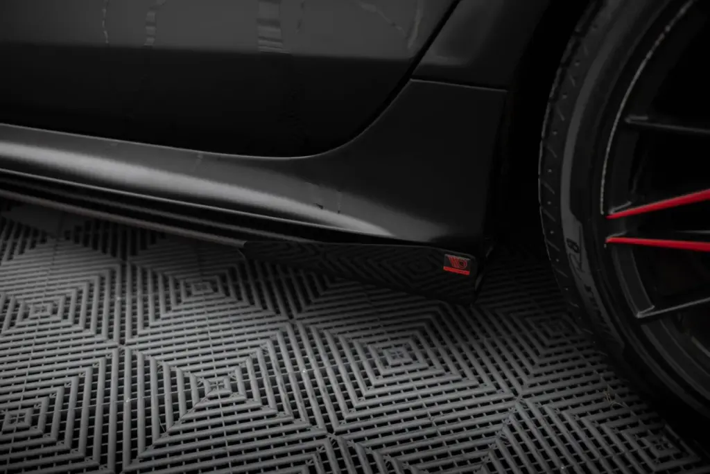 Side Flaps compatible with Audi A7 RS7 Look C7