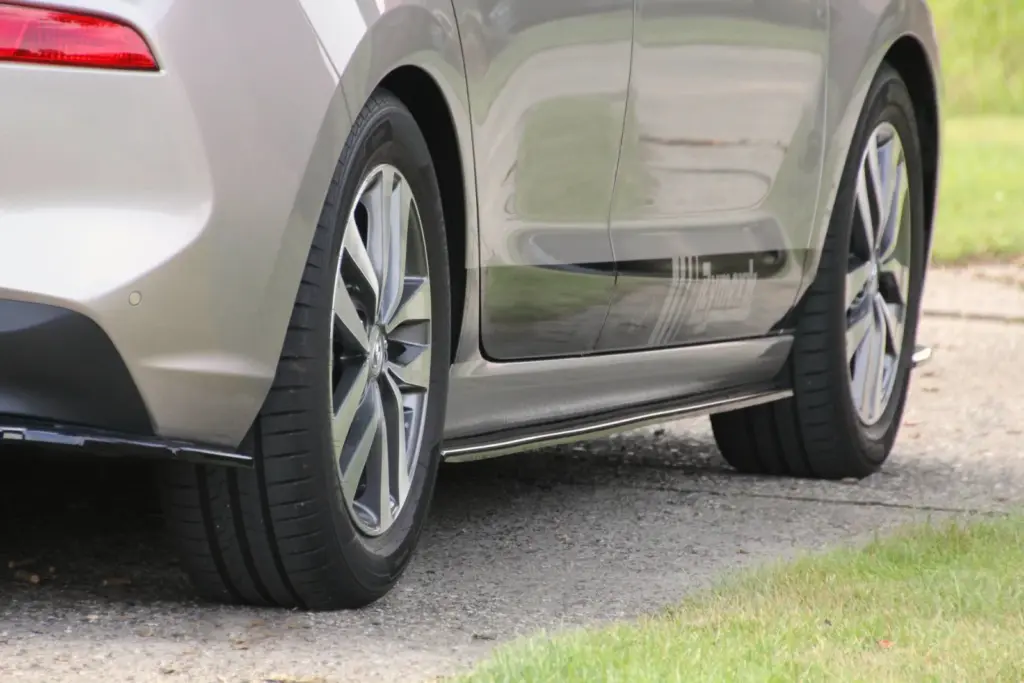 Side Skirts Diffusers compatible with HYUNDAI I30 MK3 HATCHBACK
