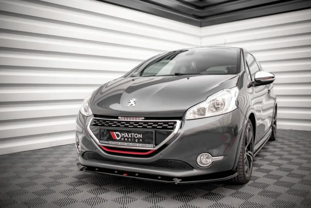 Front Splitter V.2 compatible with Peugeot 208 GTi Mk1