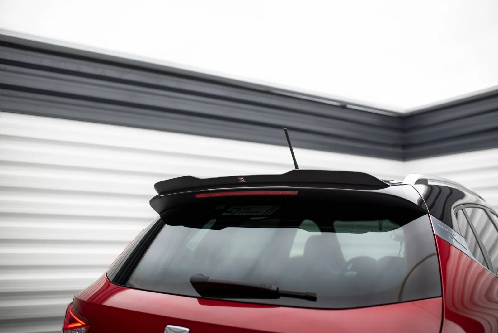 Spoiler Cap compatible with Seat Arona FR Mk1