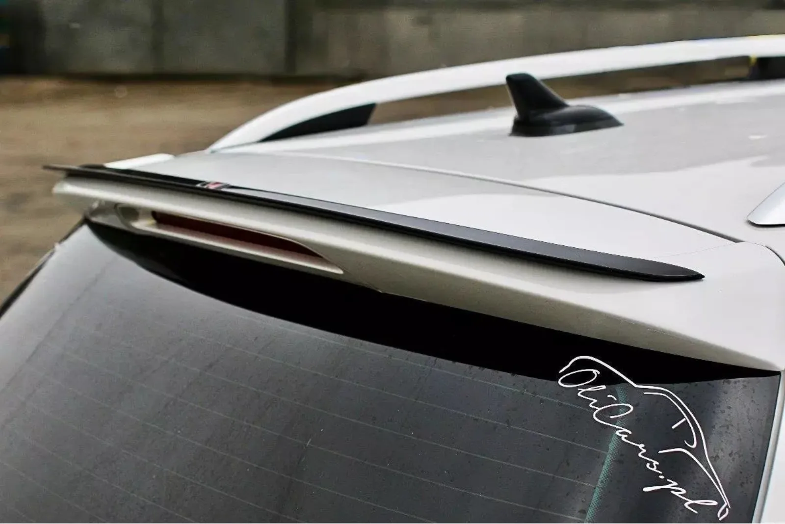 Spoiler Cap compatible with Volkswagen Passat R-Line B7 Variant