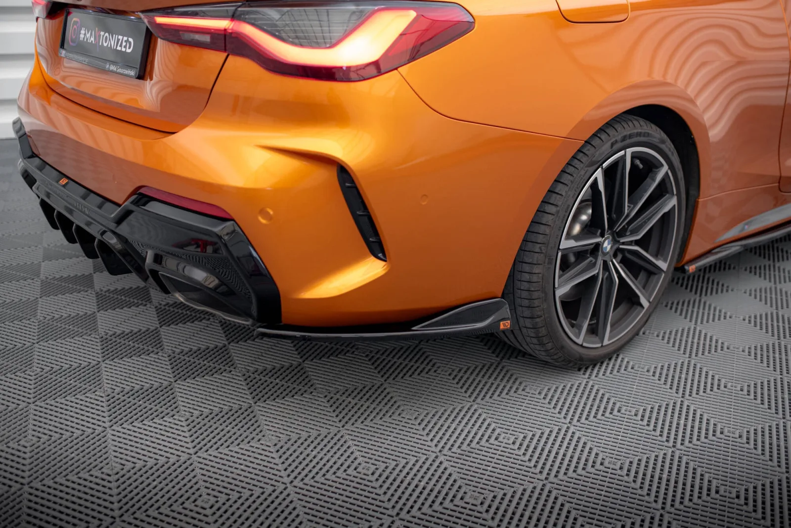 Rear Side Splitters V.6 compatible with BMW 4 M440i G22 / G23 / G22 Facelift / G23 Facelift