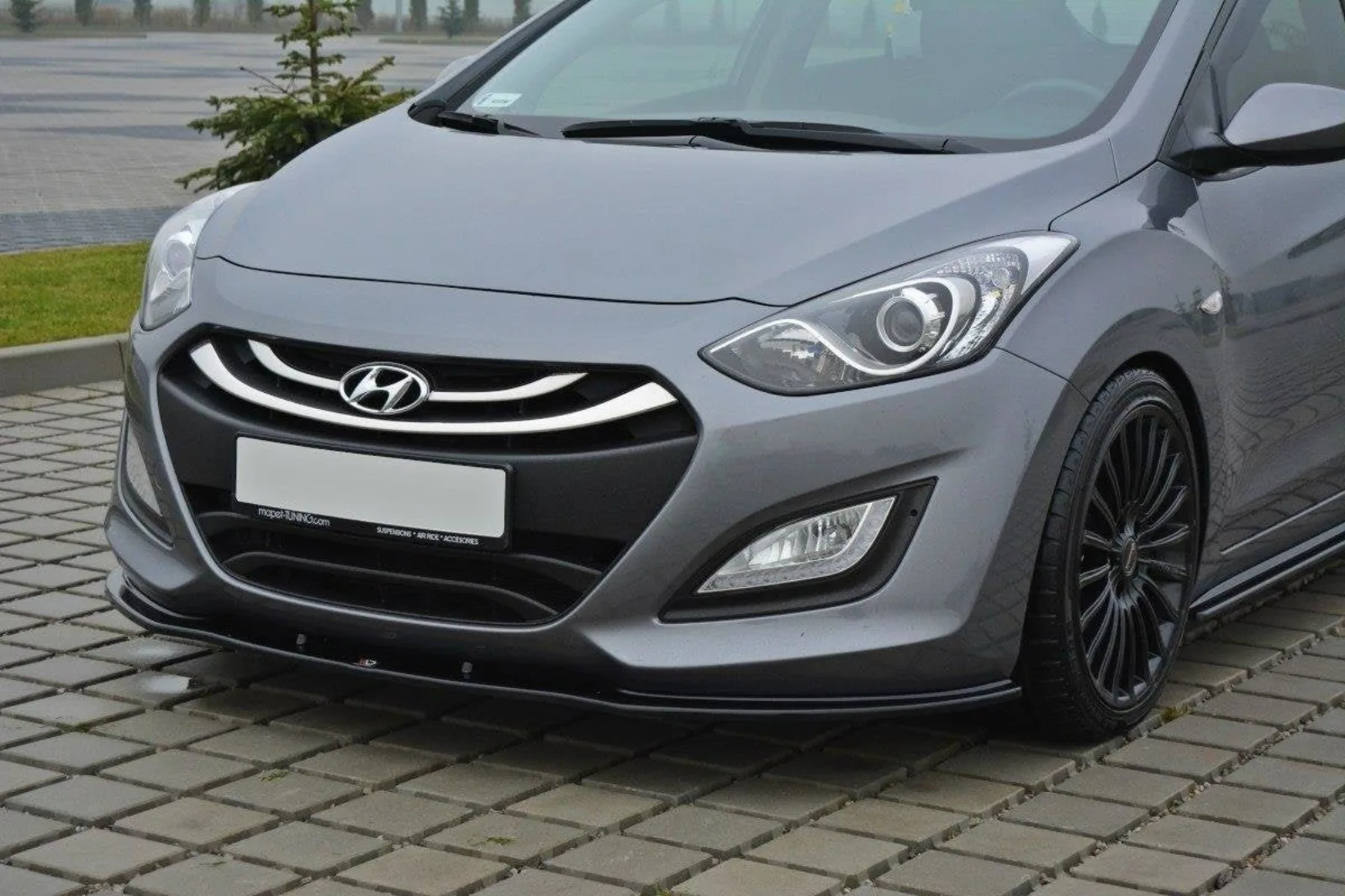 Front Splitter compatible with Hyundai i30 mk.2