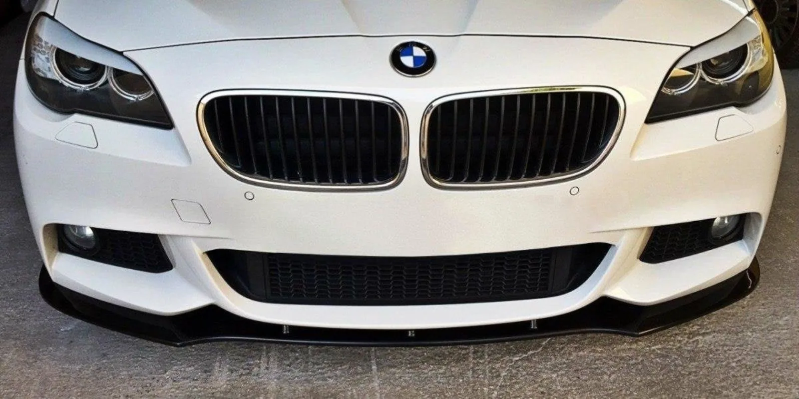 Front Splitter V.1 compatible with BMW 5 M-Pack F10/F11