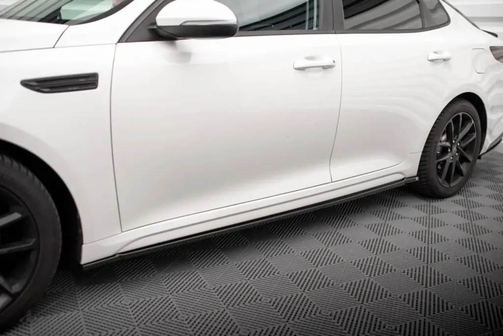 Side Skirts Diffusers compatible with Kia Optima Mk4 Facelift