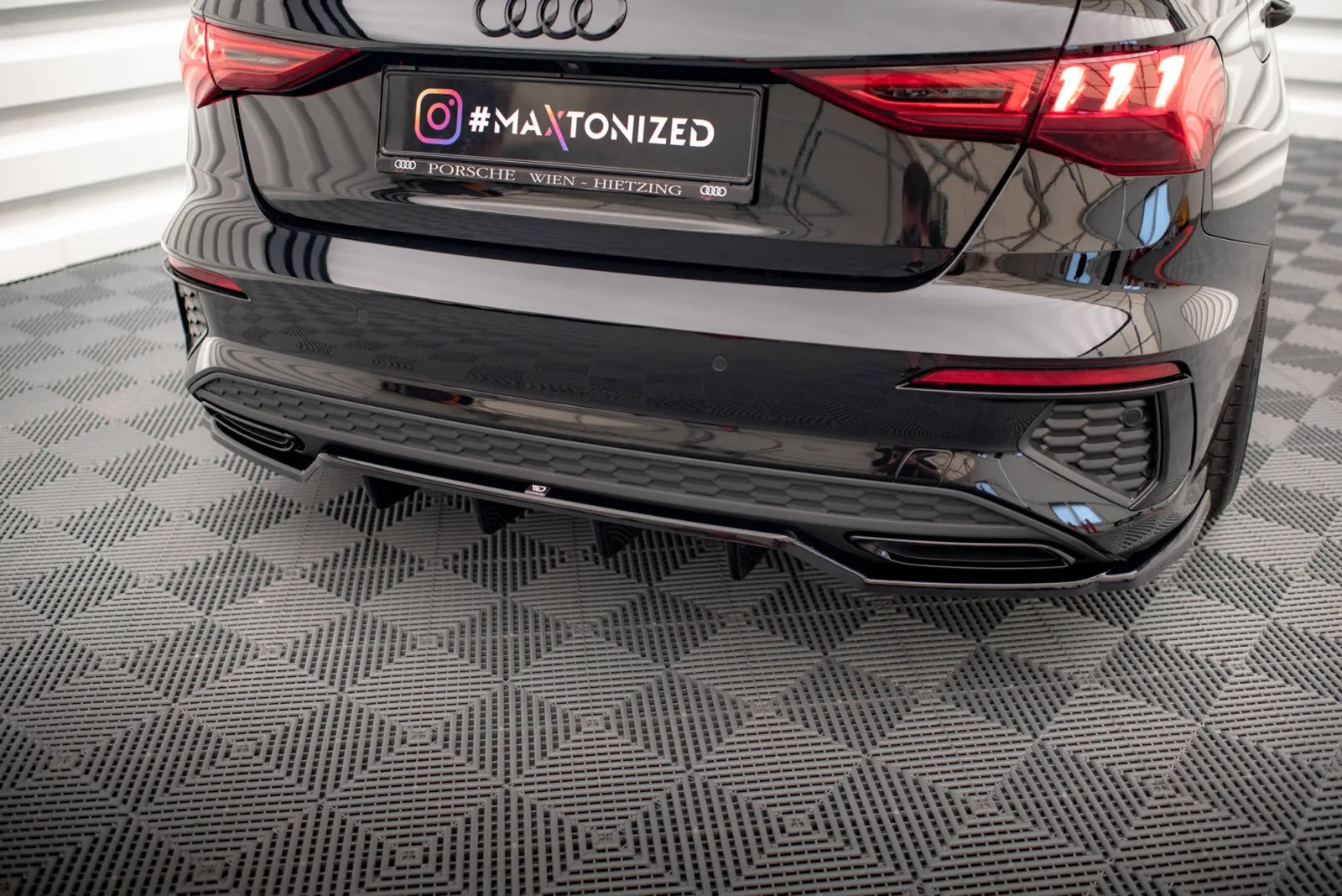 Rear Splitter (With Diffuser) compatible with Audi A3 S-Line Sedan 8Y