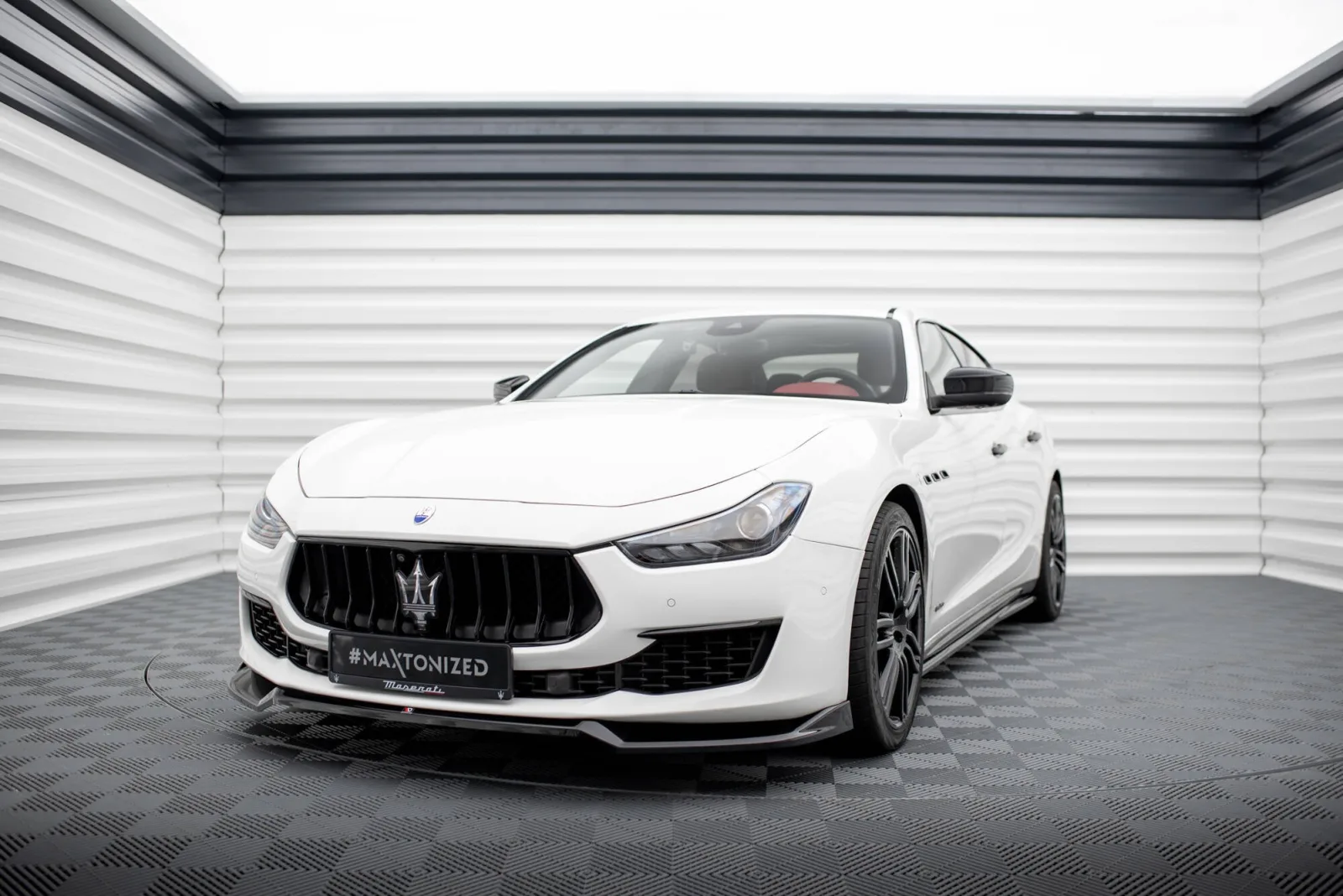 Front Splitter V.1 compatible with Maserati Ghibli Mk3 Facelift