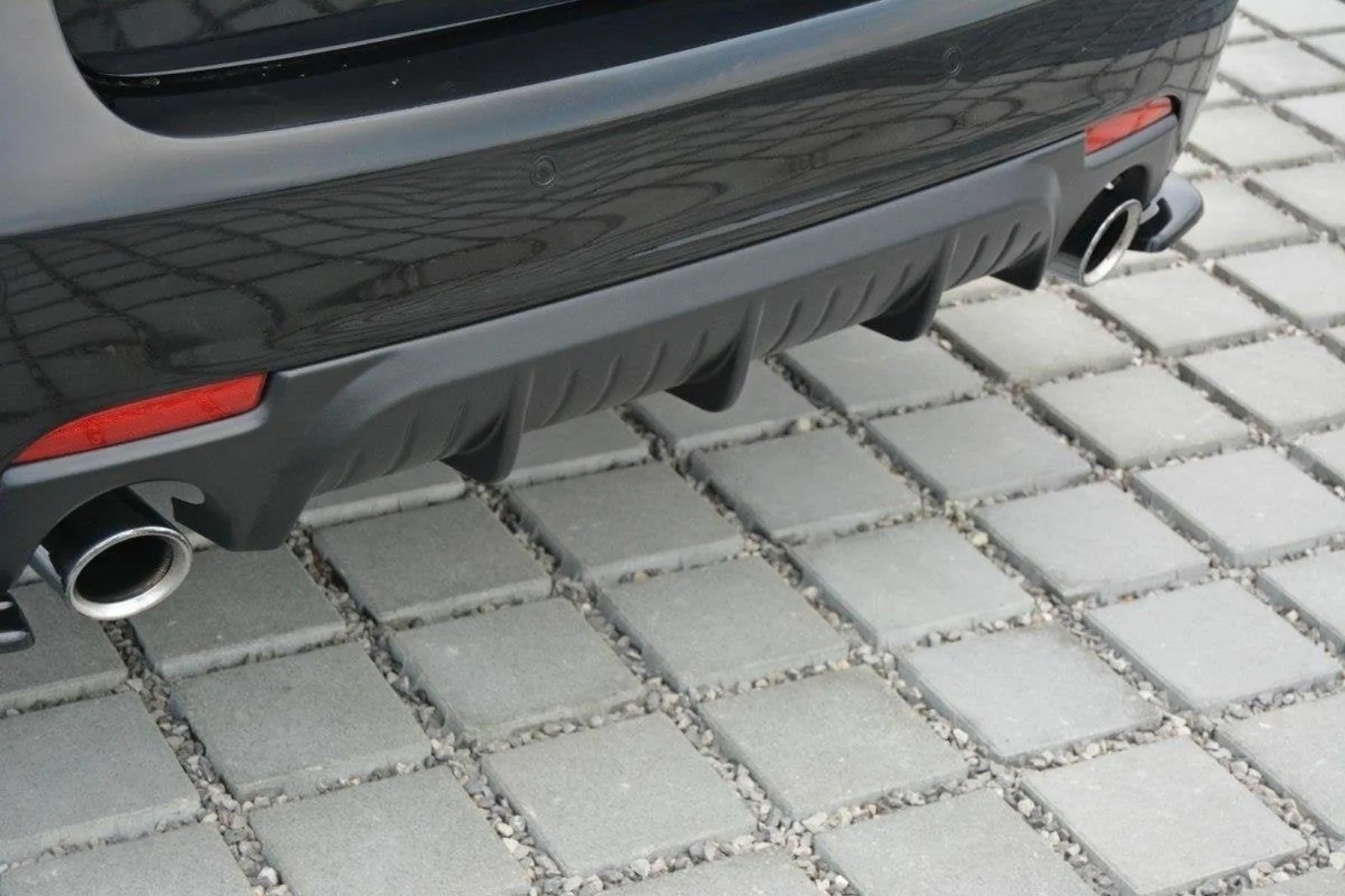 Rear Valance compatible with Saab 9-3 Aero MK2 Facelift