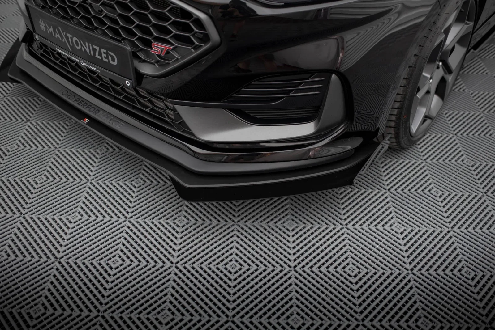Front Flaps compatible with Ford Fiesta ST Mk8 Facelift