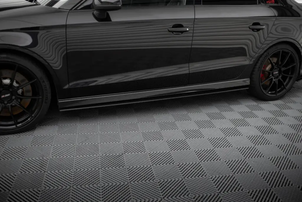 Side Skirts Diffusers Street Pro compatible with Audi RS3 Sedan 8V Facelift