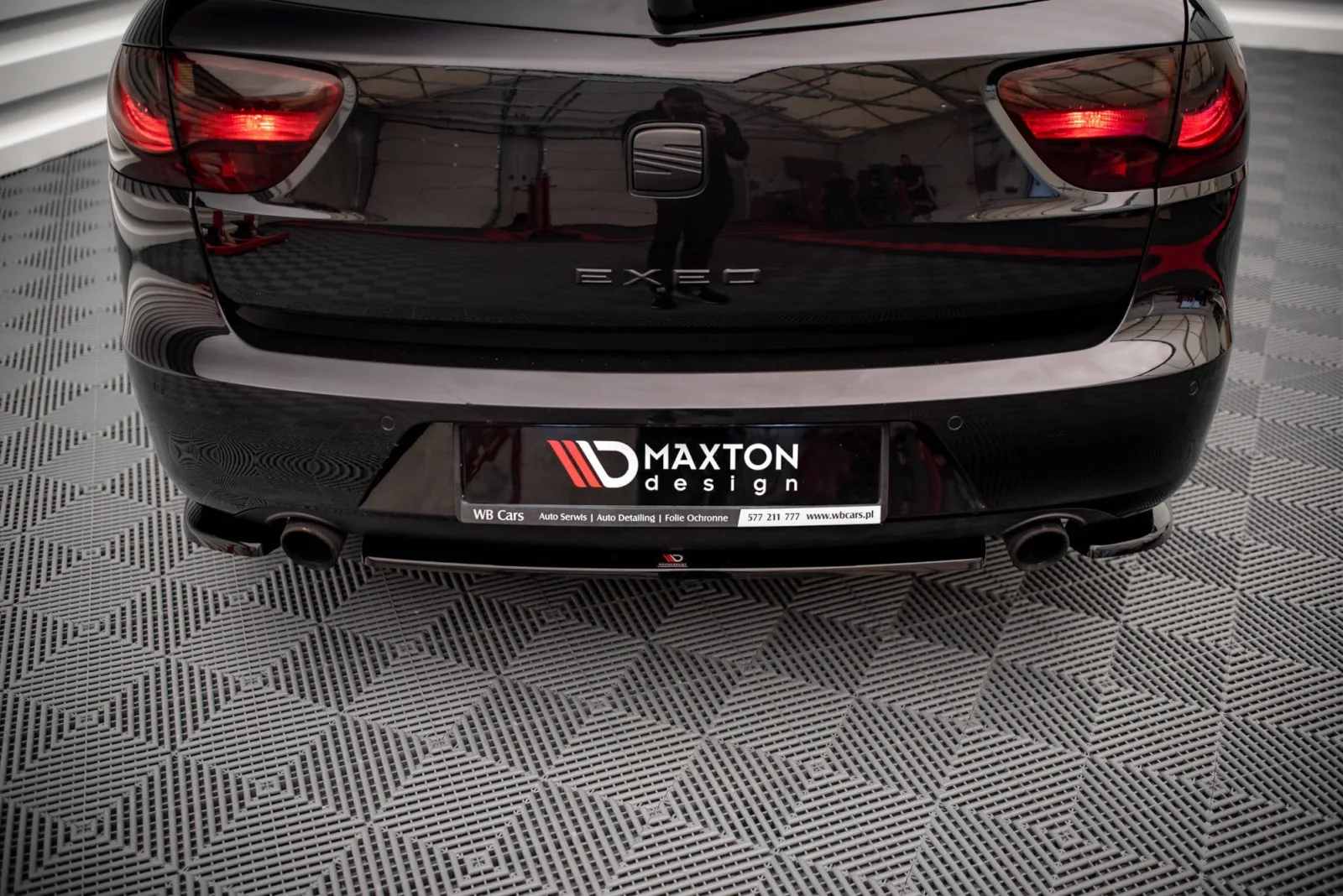Rear Splitter compatible with Seat Exeo