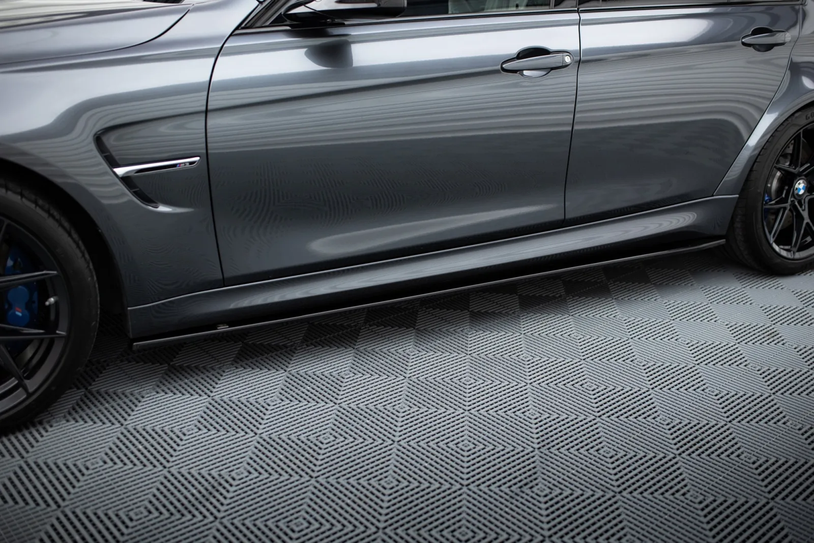 Side Skirts Diffusers compatible with BMW M3 F80