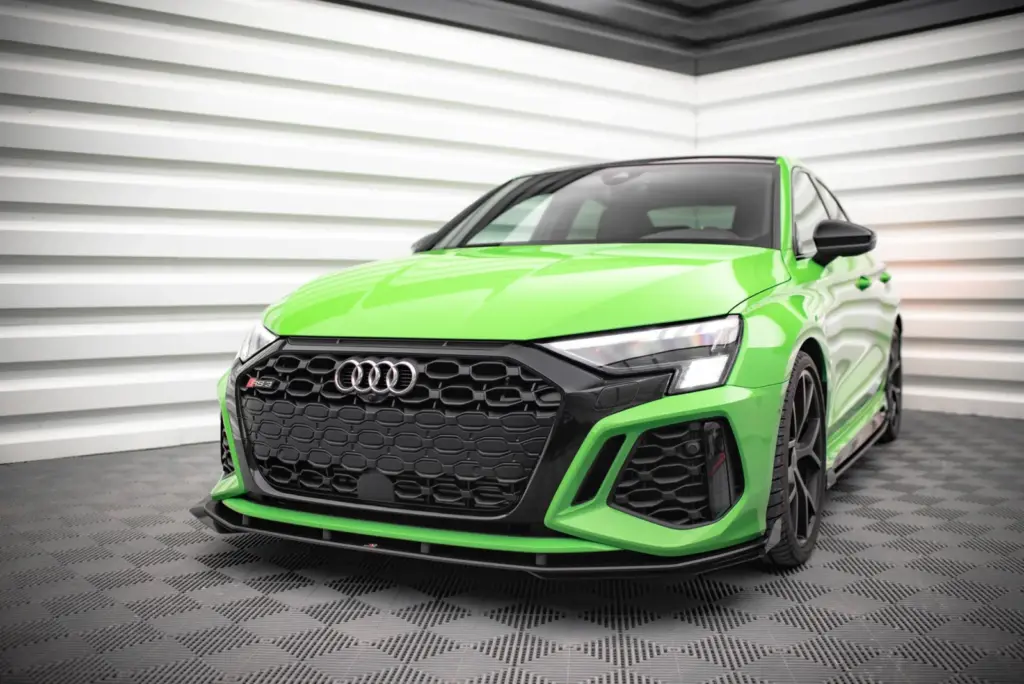 Front Splitter Street Pro V.1 + Flaps compatible with Audi RS3 8Y