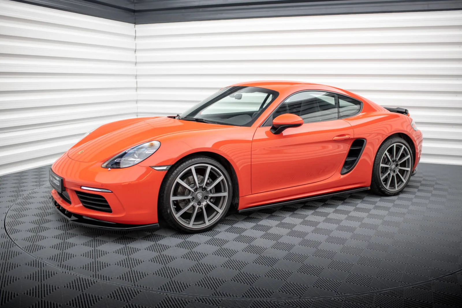 Set of Splitters compatible with Porsche 718 Cayman 982c