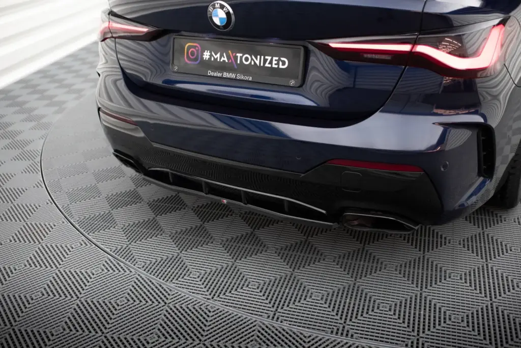 Rear Splitter compatible with BMW 4 M440i G22 / G23 / G22 Facelift / G23 Facelift