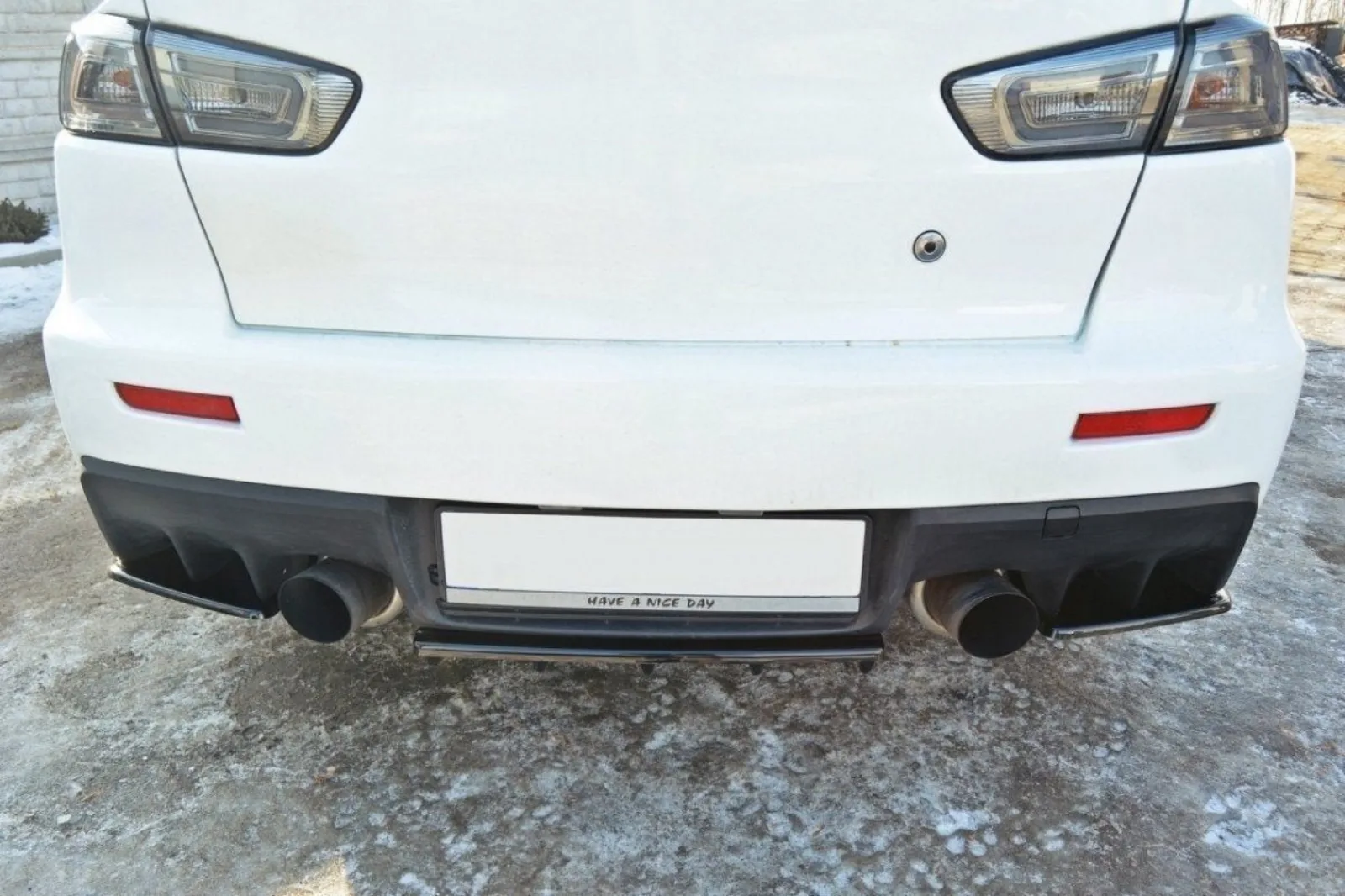 Rear Splitter compatible with Mitsubishi Lancer Evo X (With Diffuser)
