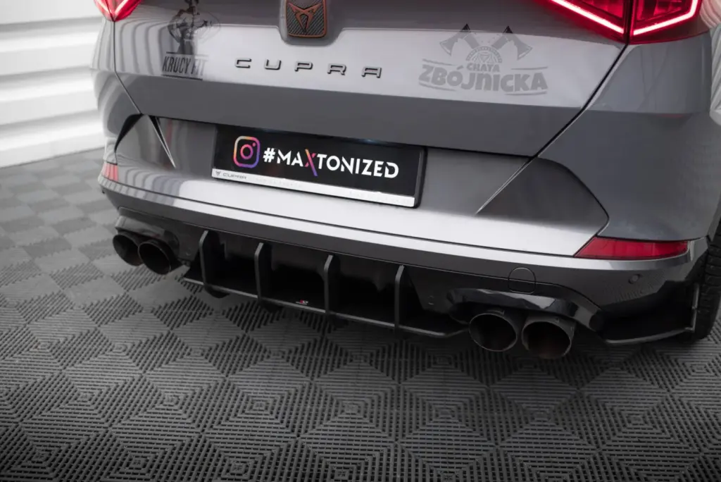 Rear Diffuser Street Pro compatible with Cupra Formentor Mk1