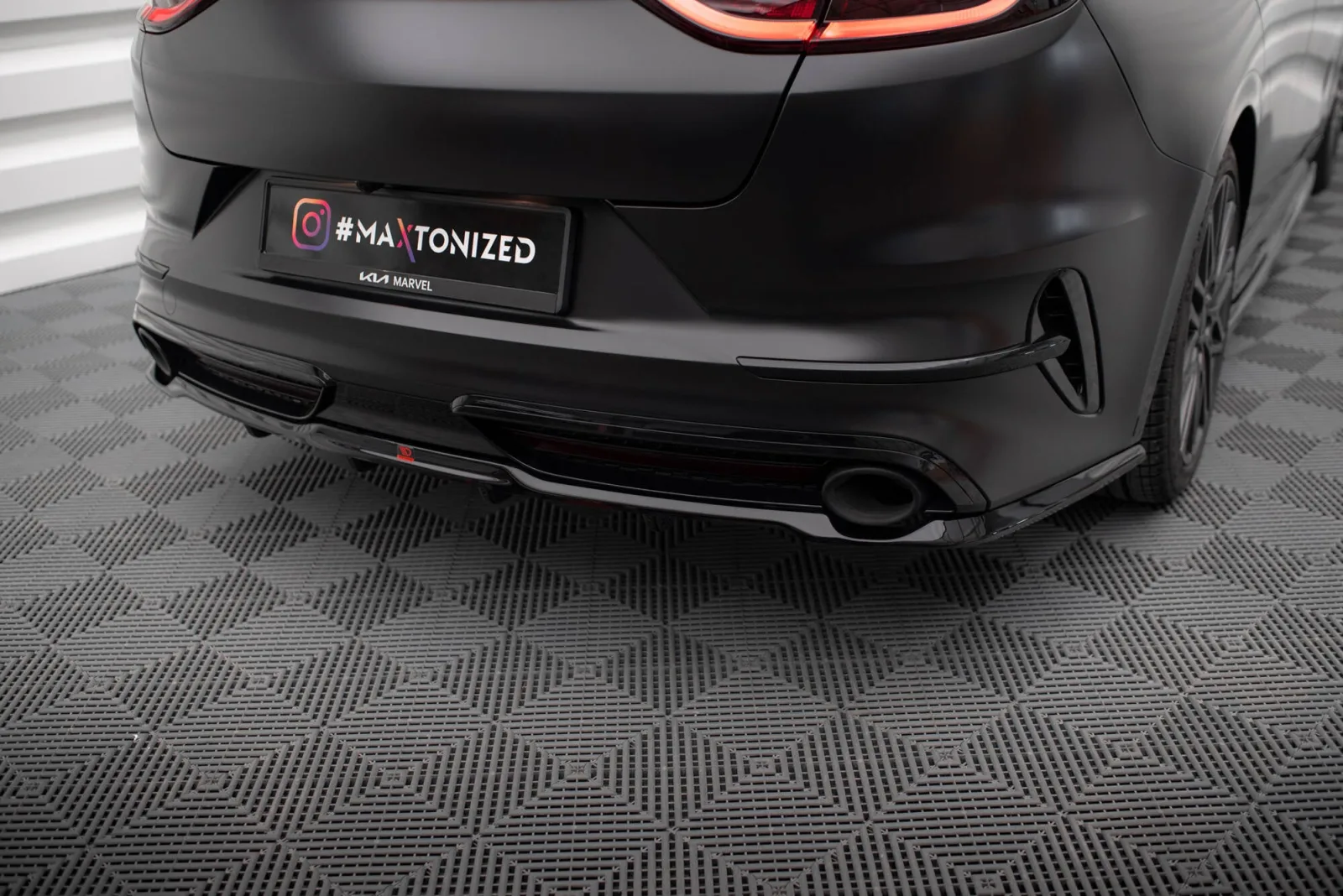 Rear Splitter (With Diffuser) compatible with Kia Proceed GT Mk1 Facelift