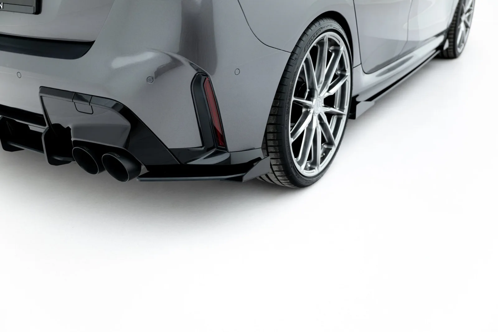 Rear Side Splitters Street Pro V.1 + Flaps compatible with BMW M135i F70