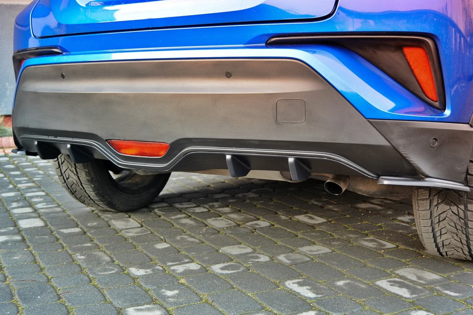 Rear Valance compatible with TOYOTA C-HR
