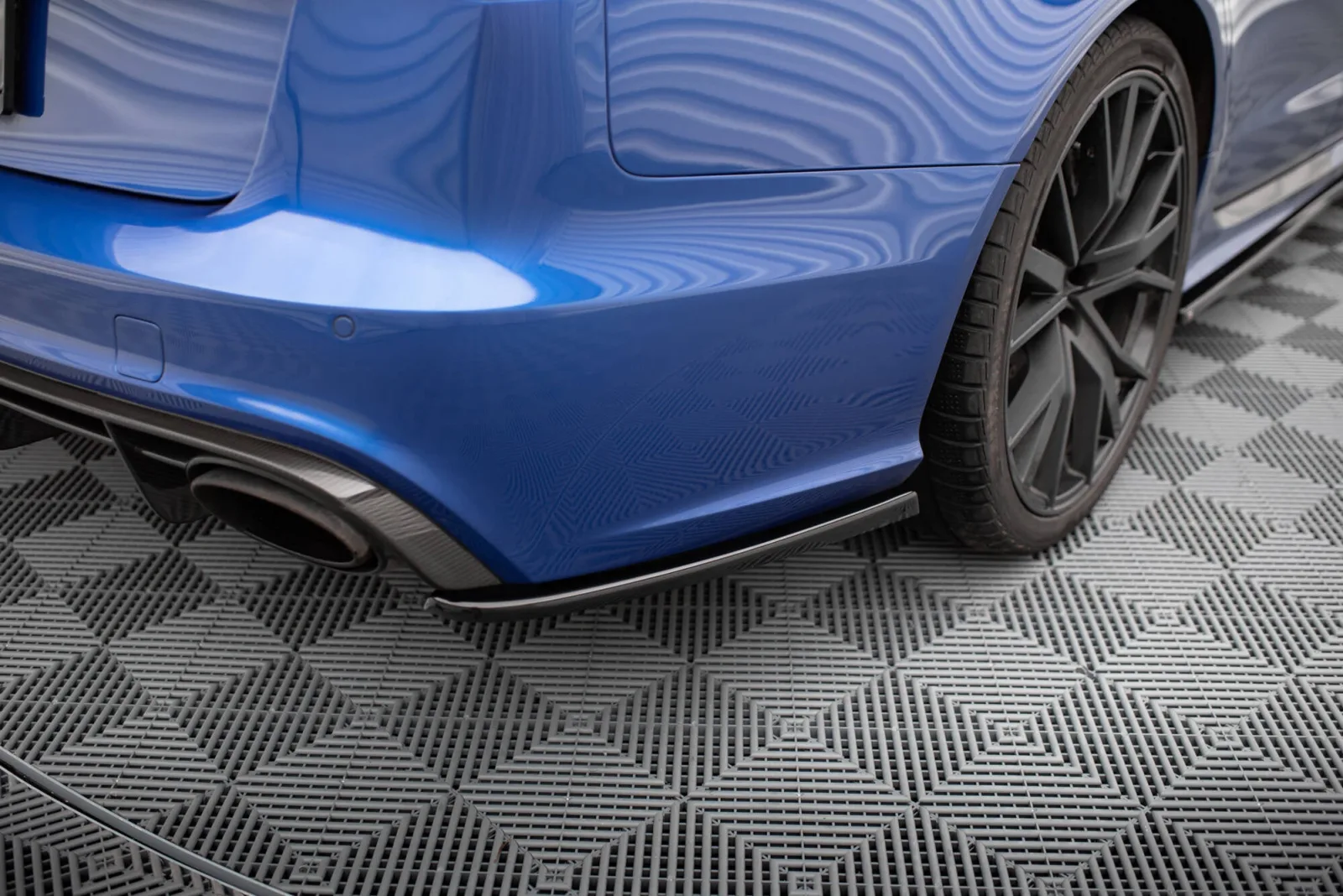 Rear Side Splitters V.2 compatible with Audi RS6 C7 / C7 Facelift