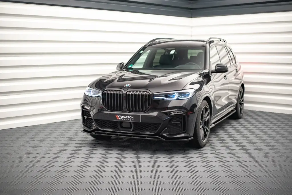 Front Splitter V.1 compatible with BMW X7 M-Pack G07