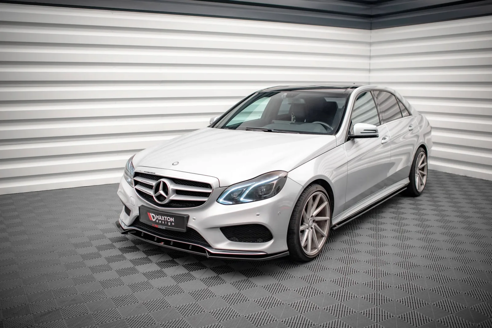 Set of Splitters compatible with Mercedes-Benz E AMG-Line Sedan W212 Facelift