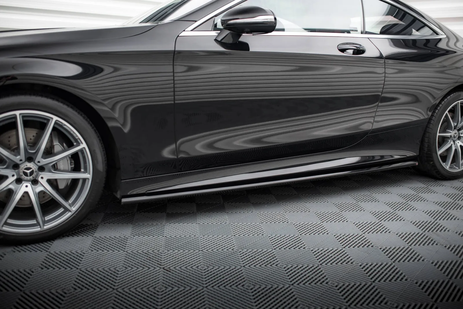 Side Skirts Diffusers compatible with Mercedes-Benz S Coupe AMG-Line C217 Facelift