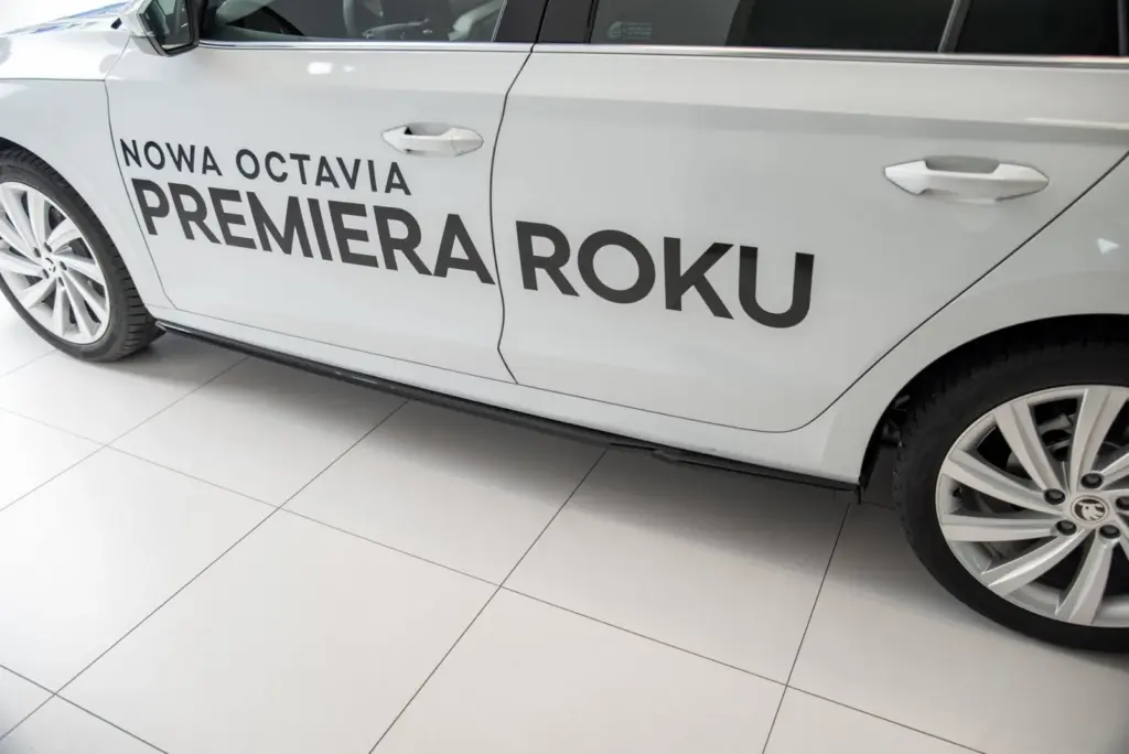 Side Skirts Diffusers V.2 compatible with Skoda Octavia Mk4