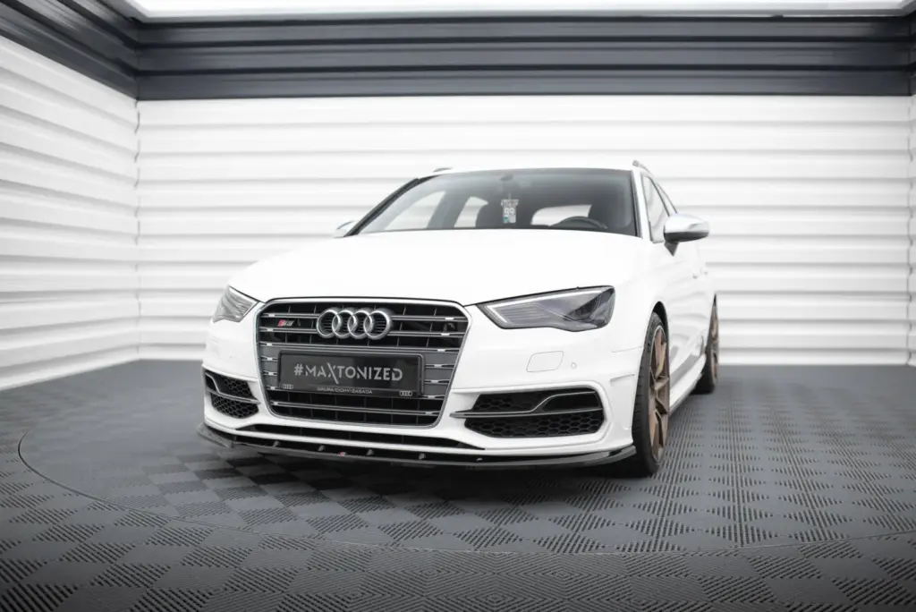 Front Splitter V.1 compatible with Audi S3 / A3 S-Line Sportback / Hatchback 8V