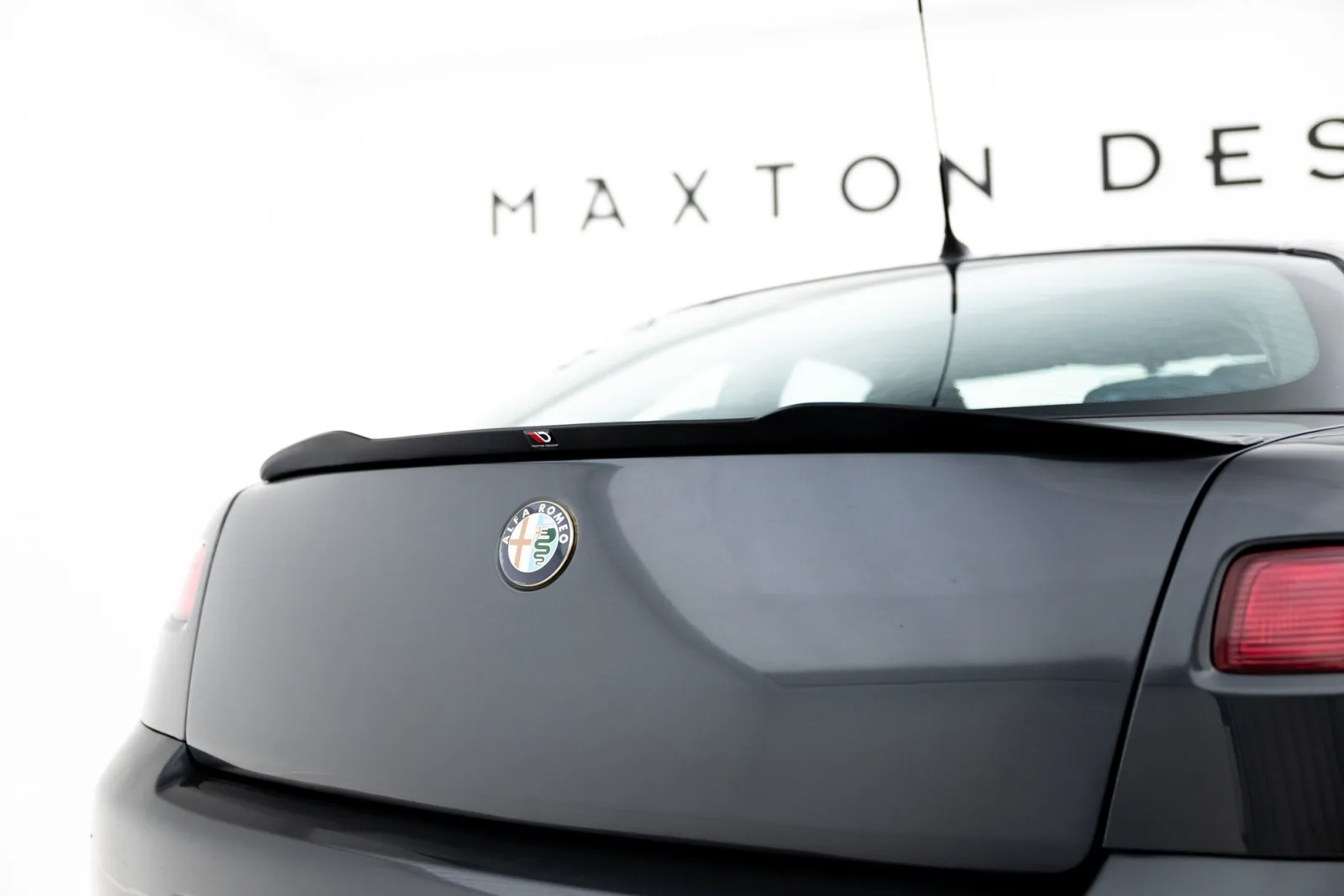 Spoiler Cap compatible with Alfa Romeo GT