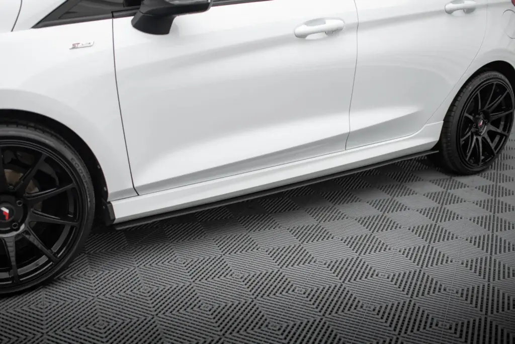 Side Skirts Diffusers Racing V.2 compatible with Ford Fiesta Mk8 ST / ST-Line