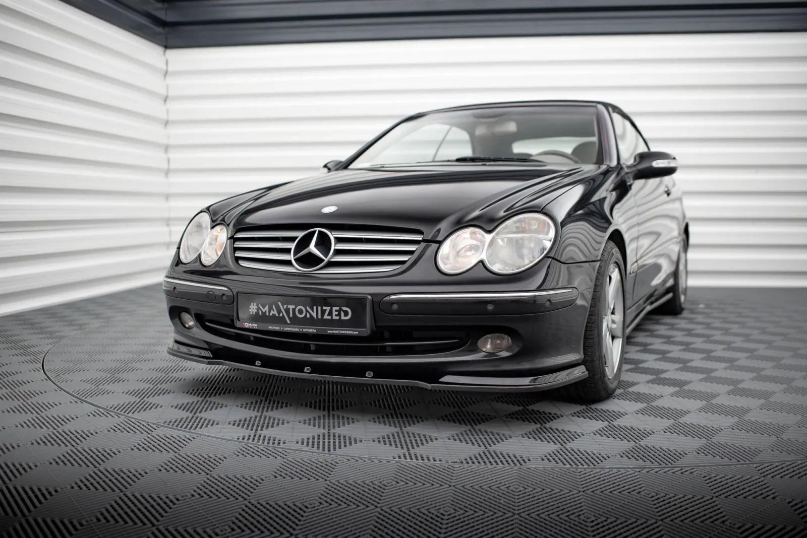Front Splitter V.1 compatible with Mercedes CLK W 209 fits the standard version