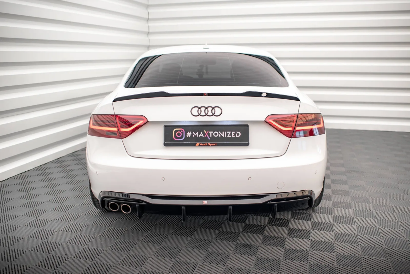 Rear Valance compatible with Audi A5 Coupe 8T Facelift (Double Exhaust On One Side Version)