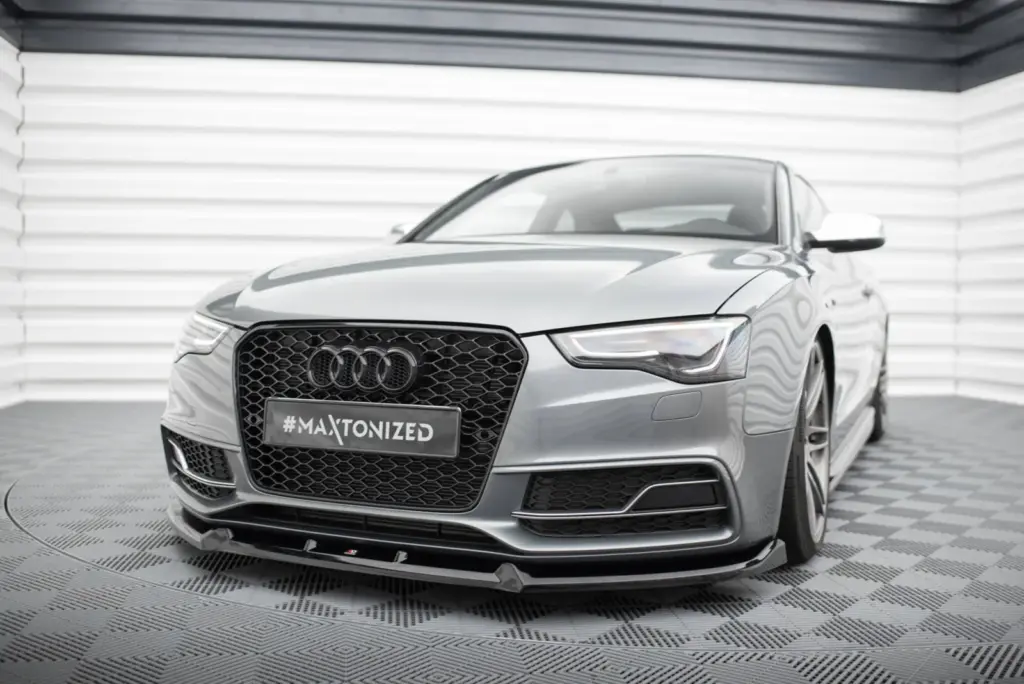 Front Splitter V.3 compatible with Audi S5 / A5 S-Line 8T Facelift