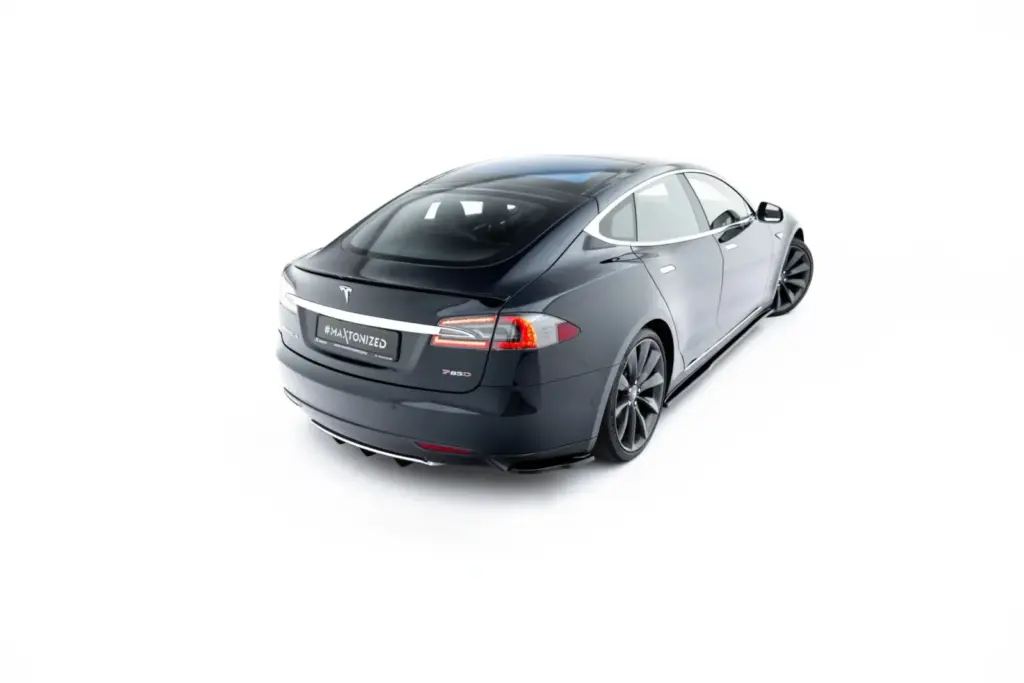 Spoiler Cap V.2 compatible with Tesla Model S Mk1