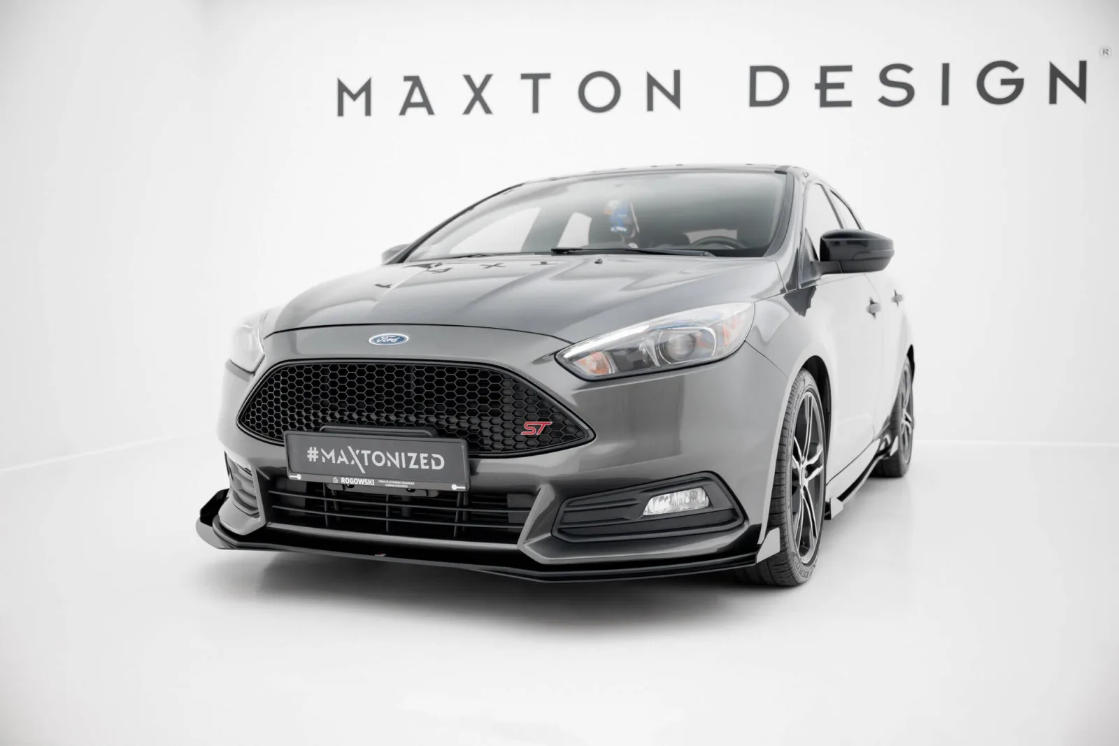 Front Splitter Street Pro + Flaps compatible with Ford Focus ST Mk3 Facelift