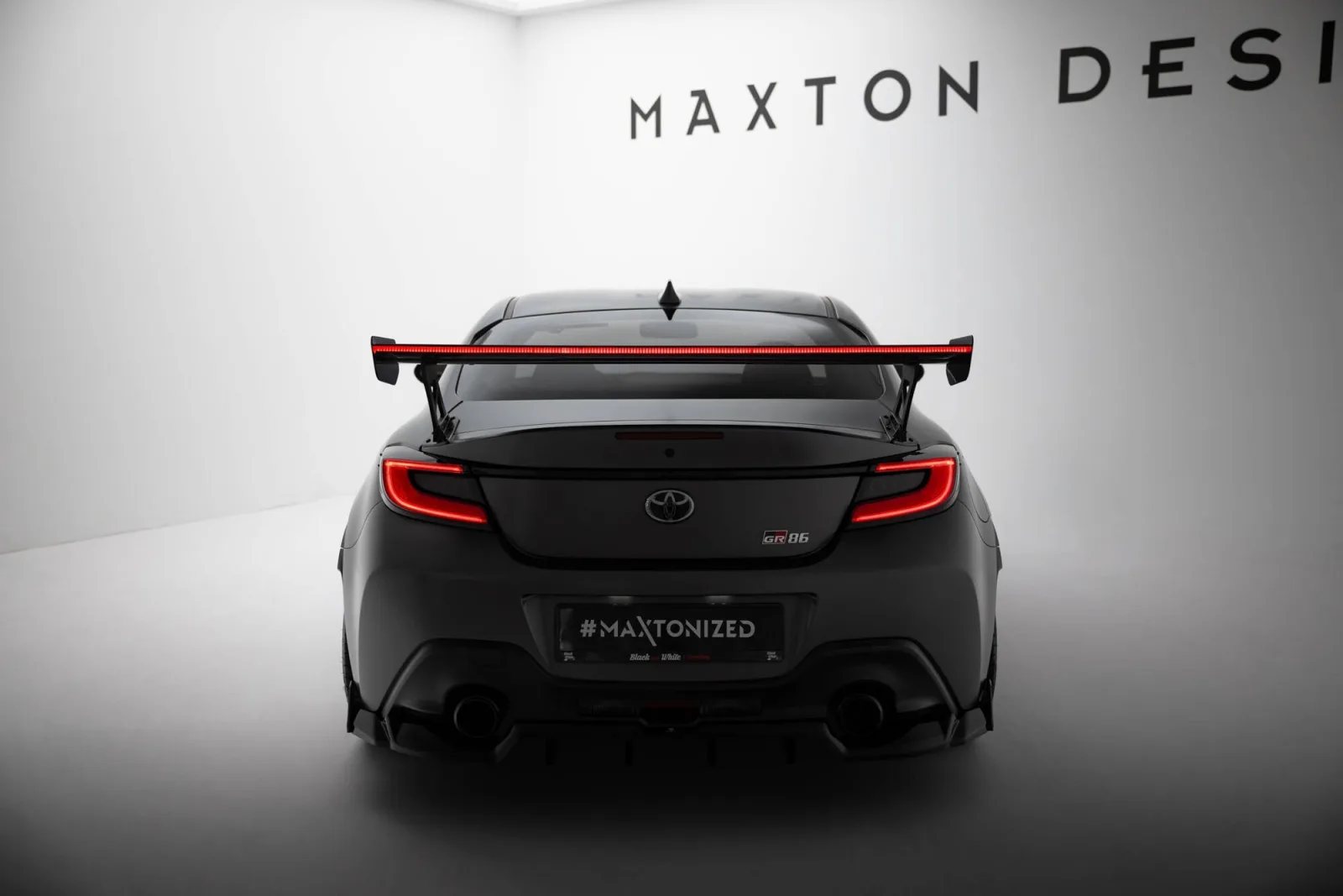 Carbon Spoiler With External Brackets + LED compatible with Toyota GR86 / Subaru BRZ Mk2