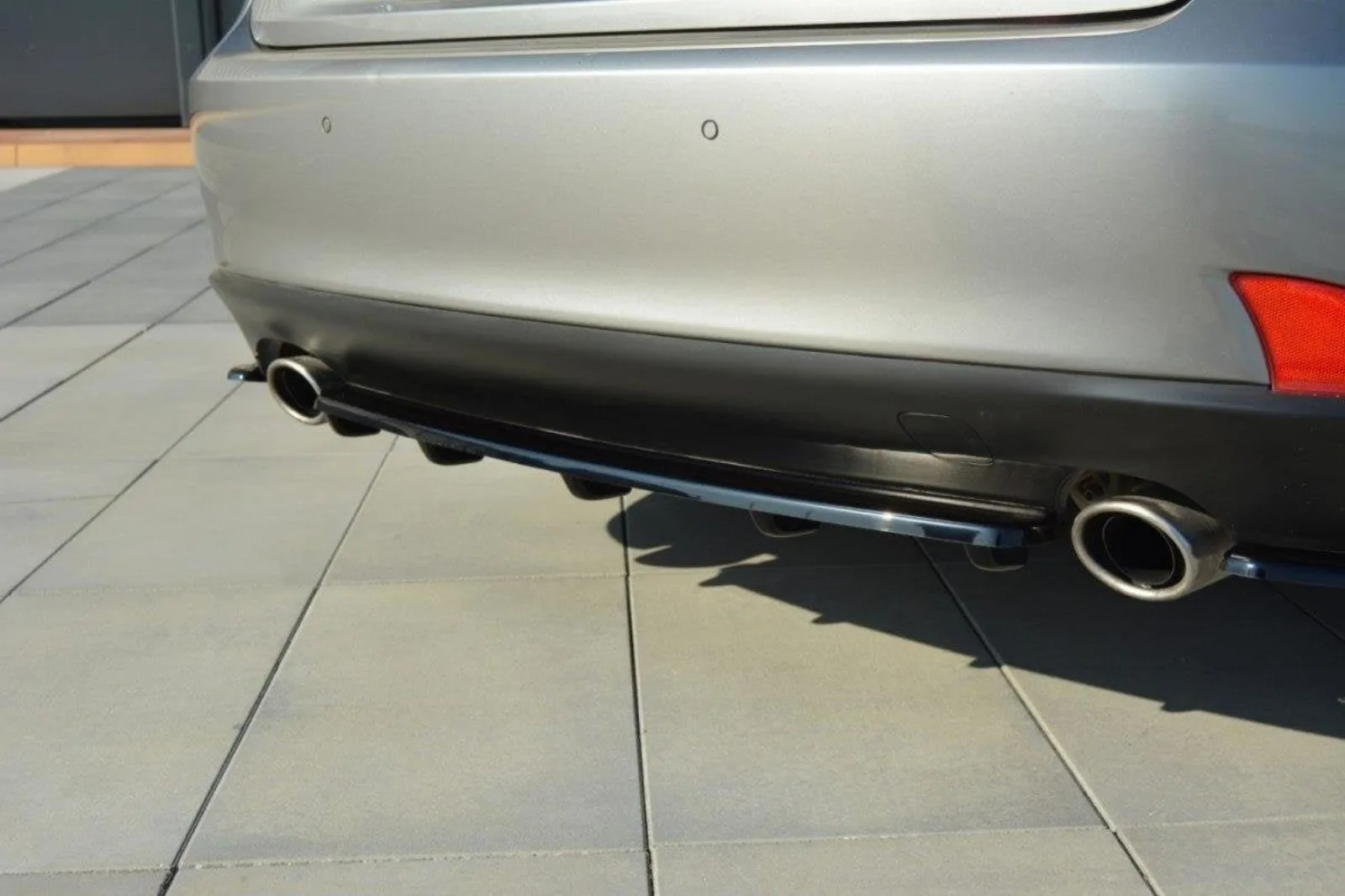 Rear Splitter compatible with Lexus IS Mk3 T (With Diffuser)