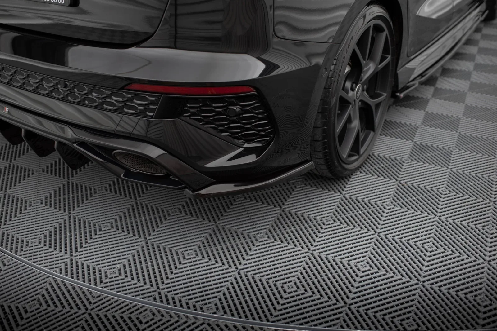 Rear Side Splitters V.2 compatible with Audi RS3 Sportback 8Y