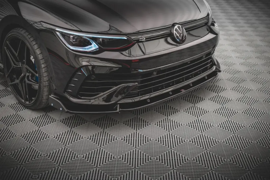 Front Splitter V.2 + Flaps compatible with Volkswagen Golf R Hatchback / Variant Mk8