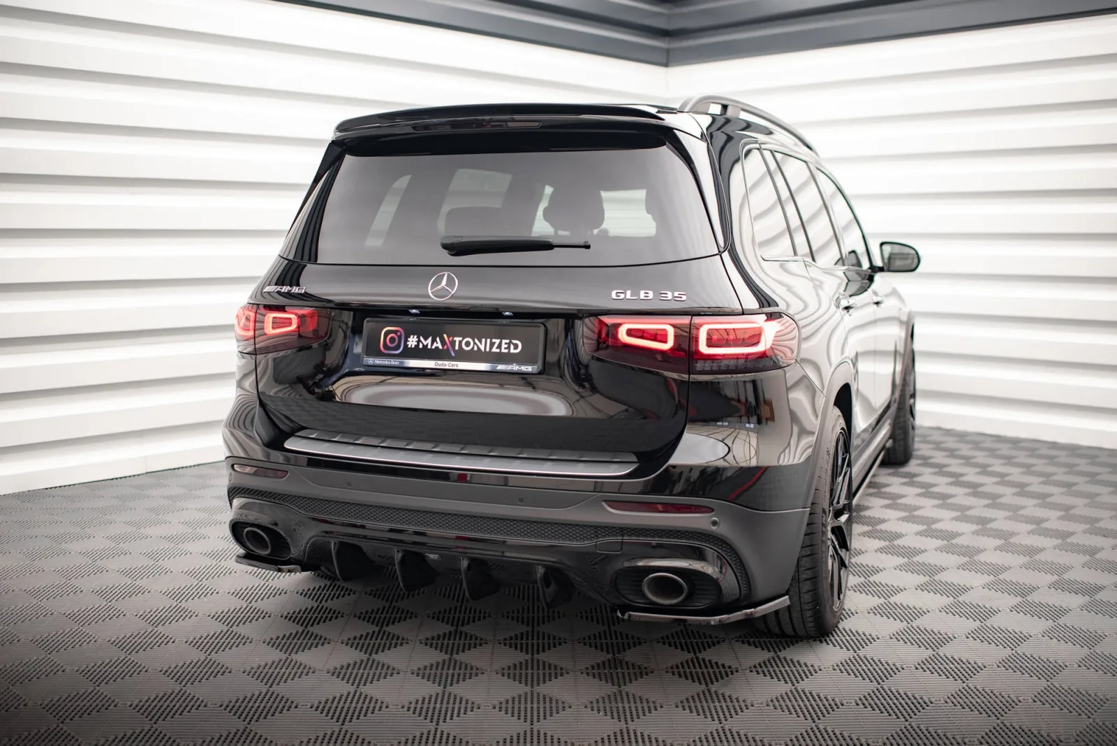 Rear Valance compatible with Mercedes-AMG GLB 35 / AMG-Line X247