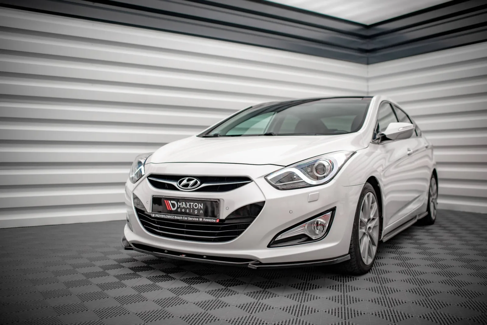 Front Splitter compatible with Hyundai I40 Mk1