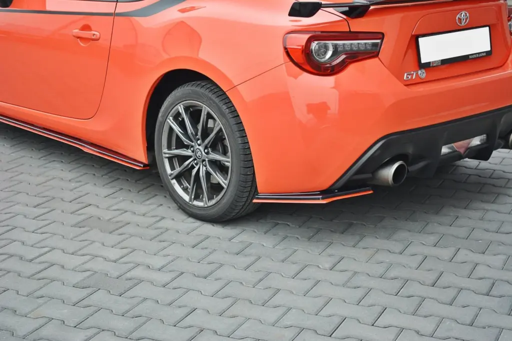 Rear Side Splitters V.2 compatible with TOYOTA GT86 Facelift
