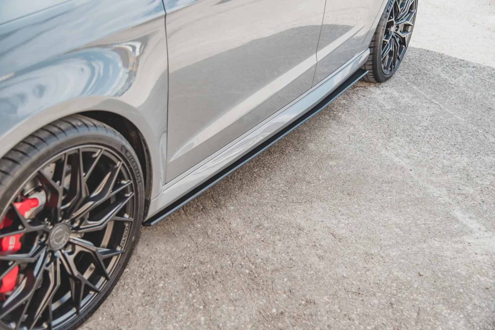 Side Skirts Diffusers Street Pro compatible with Audi RS3 8V Sportback